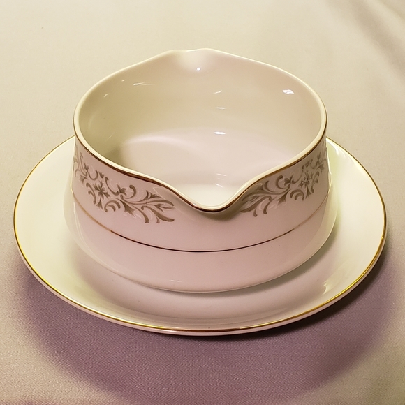 Vtg Gravy Boat/Attached Plate Allegro # RW ALL - Picture 5 of 9